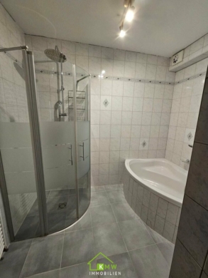 Saniertes, kleines Haus in guter Lage - Bild (2952)