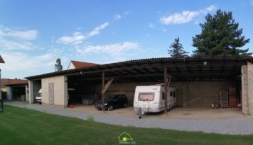 Provisionsfrei: wetterfester Einstellplatz, Parkplatz für PKW, Traktor, Anhänger - Titelbild (5466)