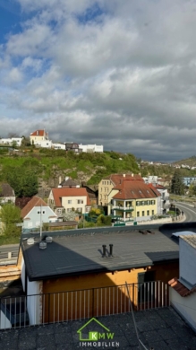 Wohnen im Zentrum: sanierungsbedürftiges Einfamilienhaus mit Entwicklungspotential (inkl. Studie) - Bild (3403)