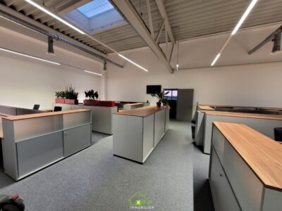 Repräsentatives, modernes ca. 241m² Büro mit Kantine und Parkplätzen - Bild (11511)