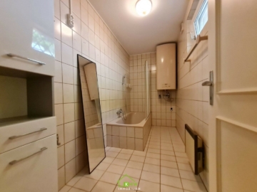 zentrumsnahes Miethaus: Garten-Ruhe-Oase mit Freiblick auf die Weinberge - Bild (5363)