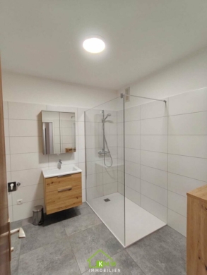 Erstbezug nach Sanierung: großzügige Mietwohnung in der Mitterau - Bild (3639)