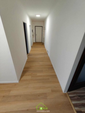 Erstbezug nach Sanierung: großzügige Mietwohnung in der Mitterau - Bild (3631)