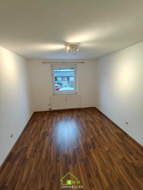 Erstbezug nach Sanierung: großzügige Mietwohnung in der Mitterau - Bild (3634)