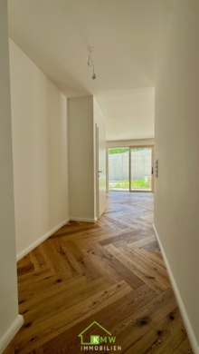 Aussichtslage Top 3: Traumwohnung – 4 Zimmer Eigentumswohnung mit Terrasse und Garten - Bild (3468)