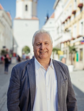 Helmut Kalchbrenner, KMW Immobilien GmbH