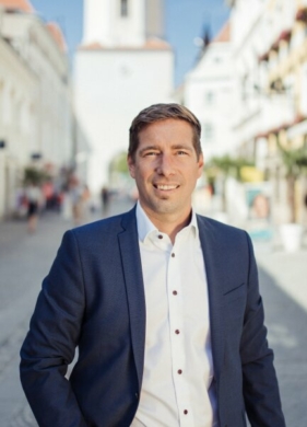 Jürgen Heinzl, KMW Immobilien GmbH