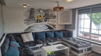 Großzügiges Wohnhaus mit schönem Garten in ruhiger Grünlage - Bild (11117)