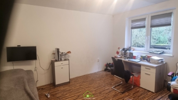 NEU AM MARKT: Wohnhaus am Waldrand - Bild (2999)