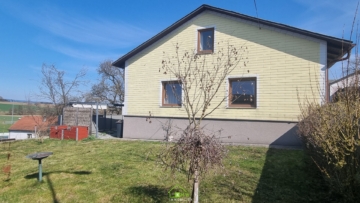 NEU AM MARKT: Charmantes 5-Zimmer-Wohnhaus mit Garten und Terrasse - Bild (6032)