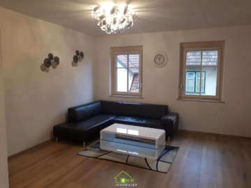 TOP-5-Zimmer-Wohnung in zentraler Ruhelage - Bild (3040)