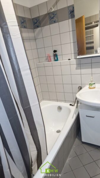 Moderne 2-Zimmer-Wohnung Nähe Einkaufszentren bzw. Krankenhaus - Bild (11901)