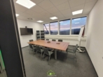 Bild - Repräsentative, moderne ca. 505m² Büroflächen mit Kantine und Parkplätzen