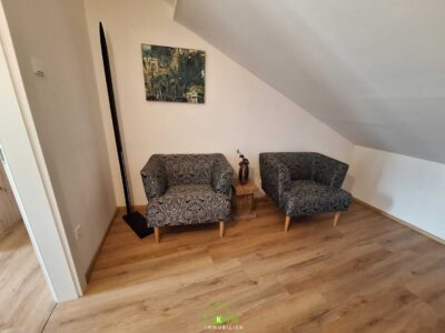 3-Zimmer-Dachgeschoßwohnung in zentraler Ruhelage - Bild (12916)