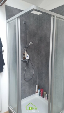 3-Zimmer-Dachgeschoßwohnung in zentraler Ruhelage - Bild (3057)