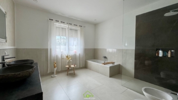 Familienfreundlich: moderner, großzügiger Bungalow in ruhiger Lage - Bild (4638)