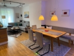 Bild - 13 ZUGMINUTEN NACH WIEN: Neuwertige 4-Zi-Wohnung mit großzügigem Balkon und Blick ins Grüne