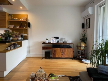 13 ZUGMINUTEN NACH WIEN: Neuwertige 4-Zi-Wohnung mit großzügigem Balkon und Blick ins Grüne - Bild (6999)