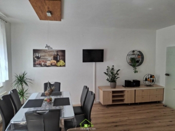 Rendite oder Eigennutzen: Saniertes Wohnhaus mit 4 Einheiten in ruhiger Lage - Bild (3184)