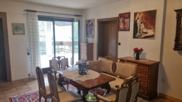 TOP AUSSICHTSLAGE – großzügige Liegenschaft mit großem Garten und Pool - Bild (3141)