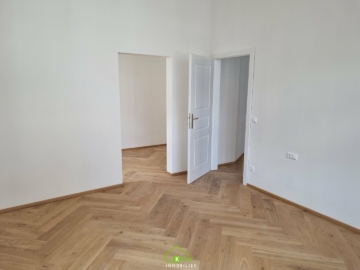 Kernsanierte Eigentumswohnung am Gruschaplatz - Bild (3235)