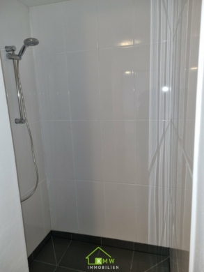 ANLAGE ODER EIGENNUTZEN: Sanierte Singlewohnung im Zentrum von Furth - Bild (3249)