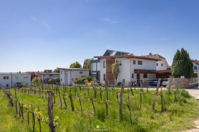 NEU AM MARKT: Exklusives Einfamilienhaus mit Wintergarten und Blick auf das Benediktinerstift Göttweig - Bild (11696)