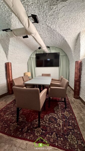 Steiner Tor: renoviertes ca.125m² Gastronomie-/Geschäftslokal - Bild (10980)